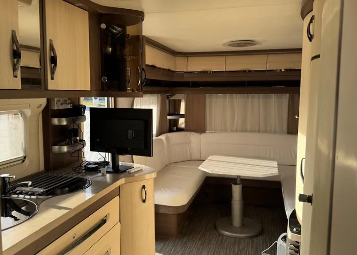 Caravan For Rent Κάμπινγκ